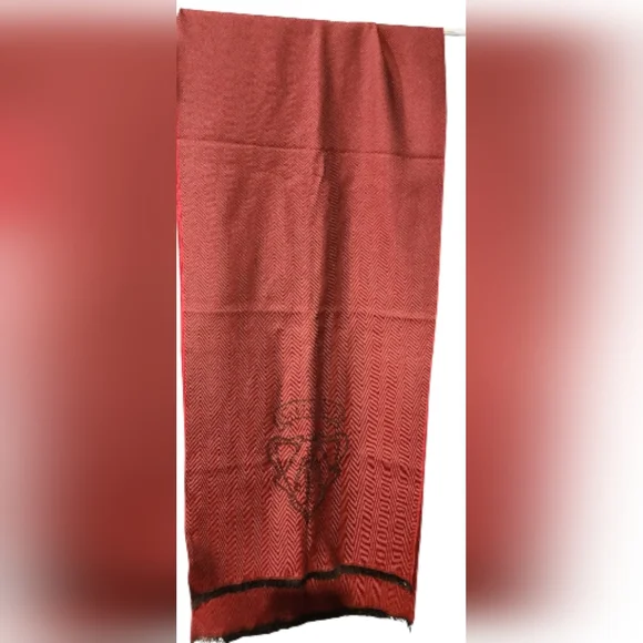 GIFTABLE GUCCI 100% WOOL Burgundy Scarf Unisex With Box - Picture 3 of 3